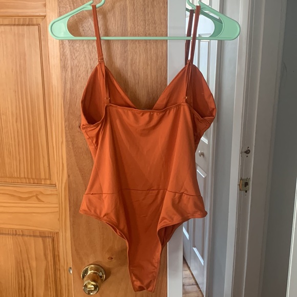 Bodysuit - Picture 3 of 4